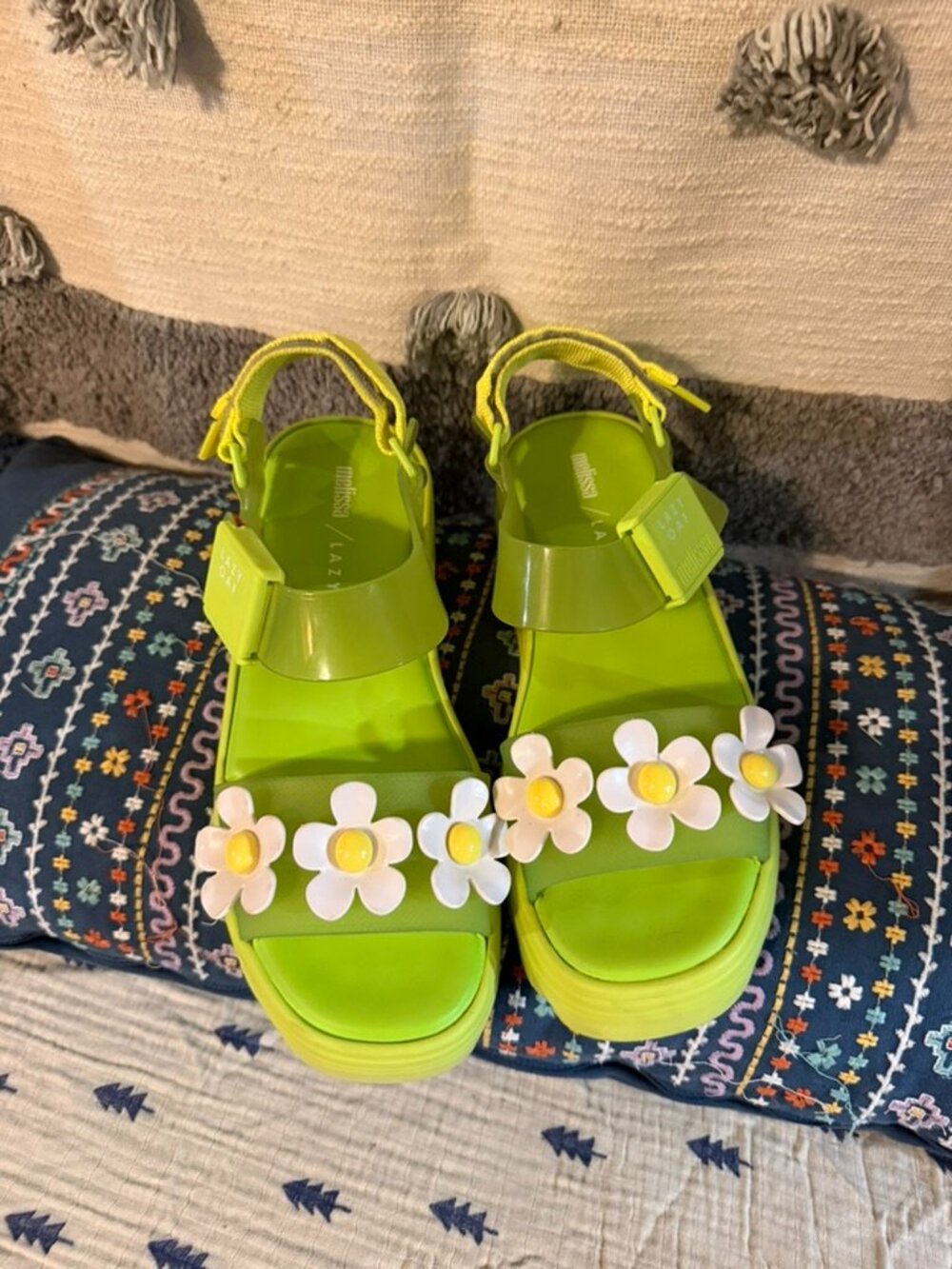 Melissa x Lazy Oaf Kick Off Daisy Platform Jelly Sandals | Women's Size 8